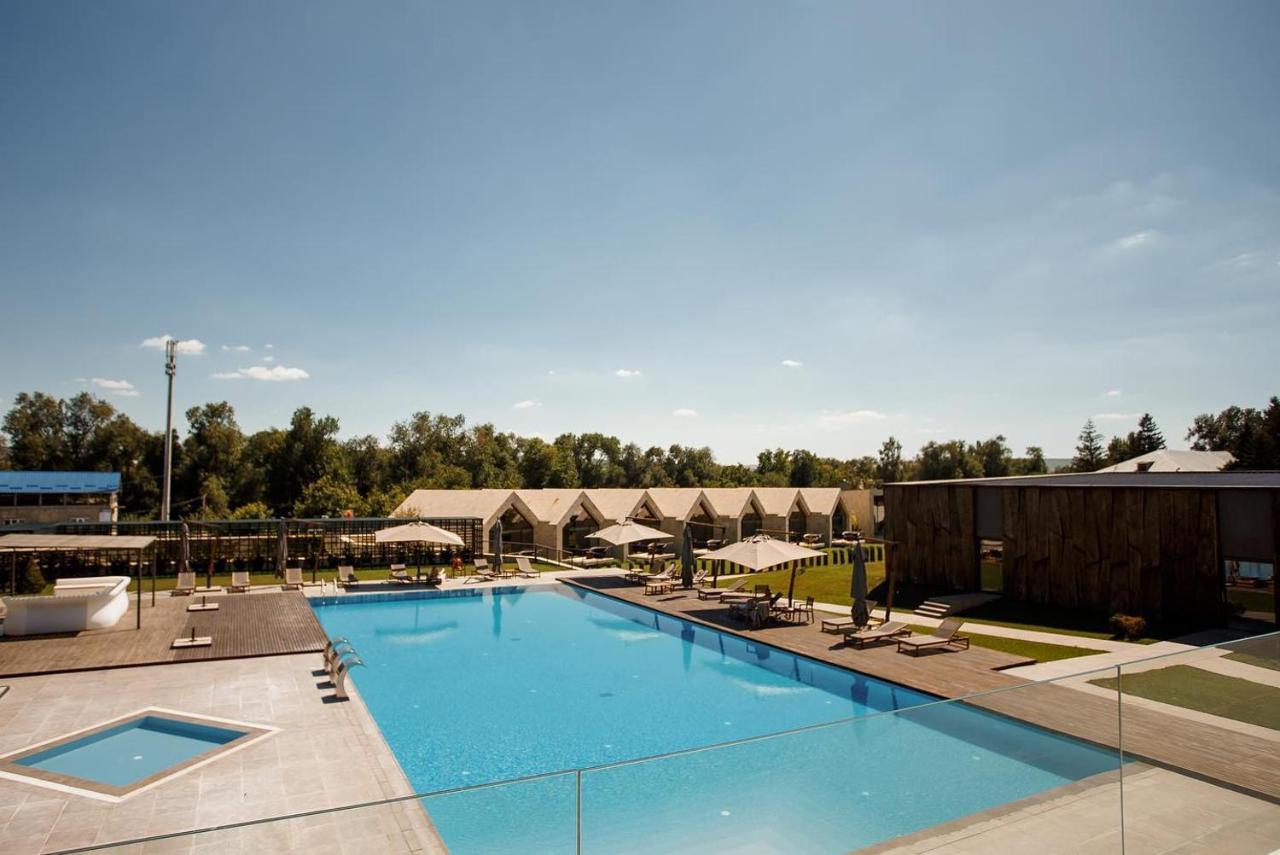 Castel Mimi Wine Resort Bulboaca Bagian luar foto